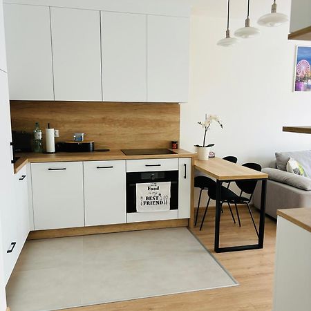 Apartament Na Pogodnie 500 Metrow Od Szpitala Na Unii Lubelskiej Szczecin Buitenkant foto