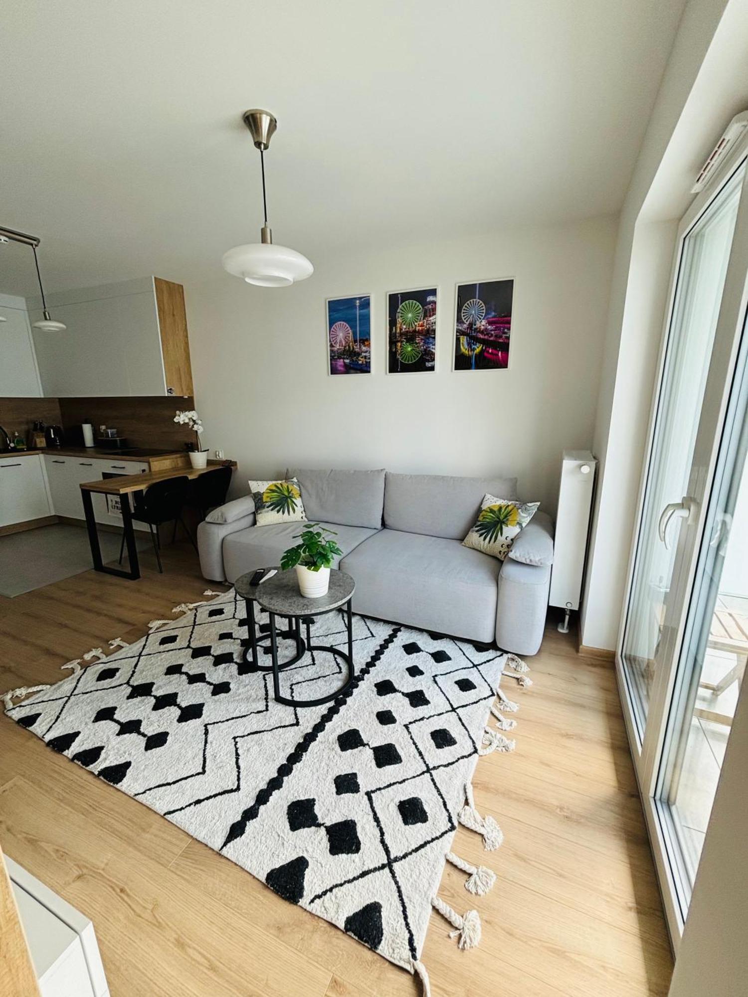 Apartament Na Pogodnie 500 Metrow Od Szpitala Na Unii Lubelskiej Szczecin Buitenkant foto